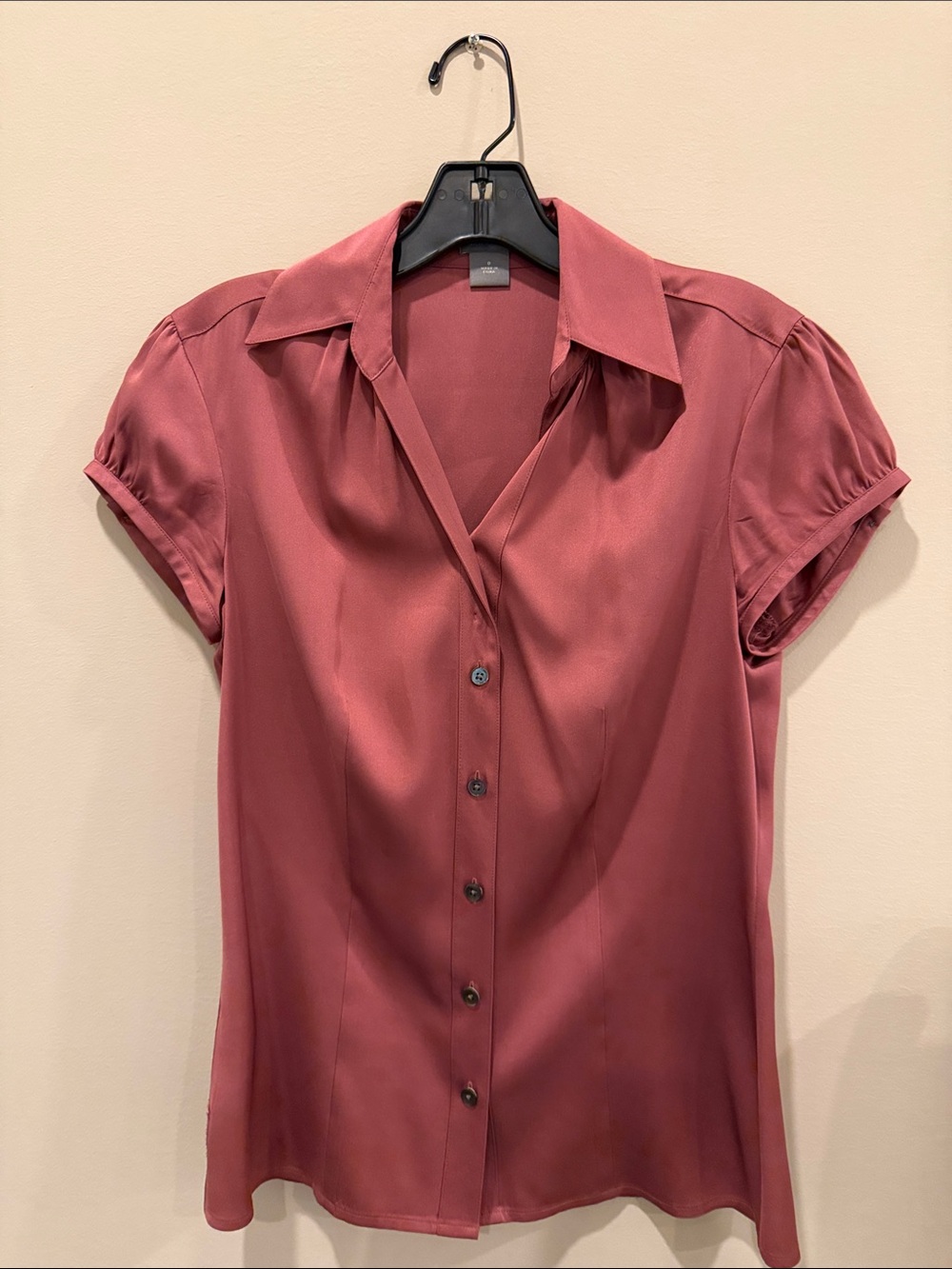 Ann Taylor Rose-Mauve Short Sleeve Button-Down Blouse